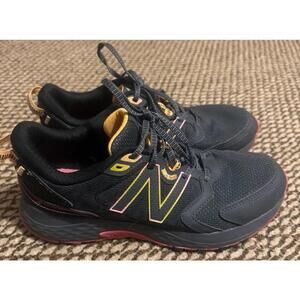 New Balance Womens 410 V7 Trail Running Shoe Gray Pink  Size 9.5